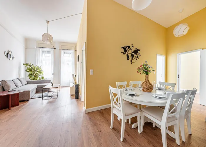 Urban Veranda - With Ac -downtown- Near The Synagogue Апартаменты Будапешт