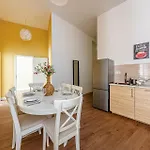 Apartman Urban Veranda - With Ac -downtown- Near The Synagogue