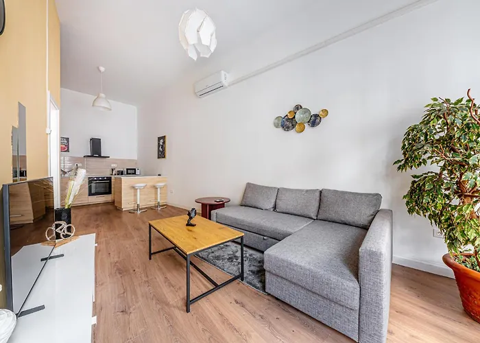 Apartmán Urban Veranda - With Ac -downtown- Near The Synagogue Budapešť